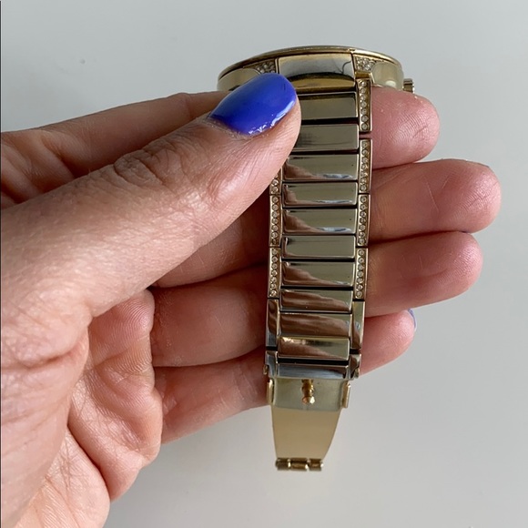 Michael Kors gold watch - Picture 3 of 4